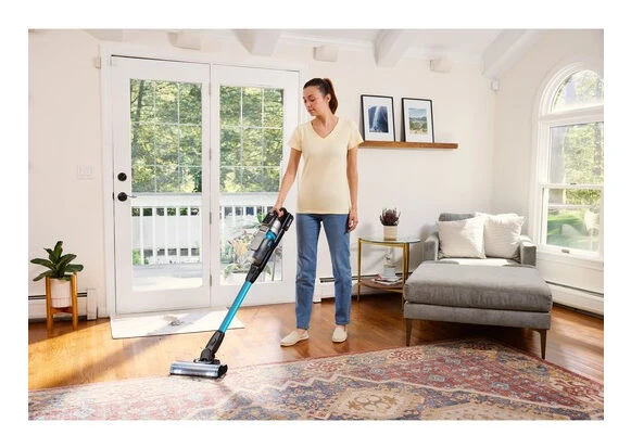 Black & Decker BSV520BRB-QW scopa elettrica Aspirapolvere elettrica Batteria Secco Senza sacchetto 0,65 L Blu 2 Ah