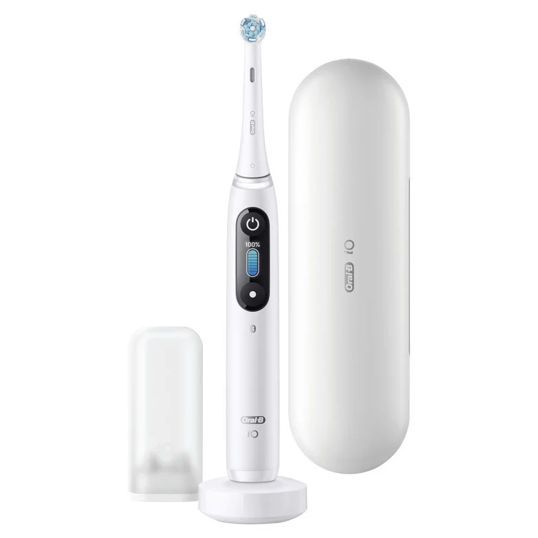 Oral-B iO - 8n - Spazzolino Elettrico Ricaricabile, 1 Spazzolino Bianco Esclusivo Con Tecnologia Magnetica Rivoluzionaria, Display A Colori, 1 Testina, 1 Custodia Da Viaggio Premium